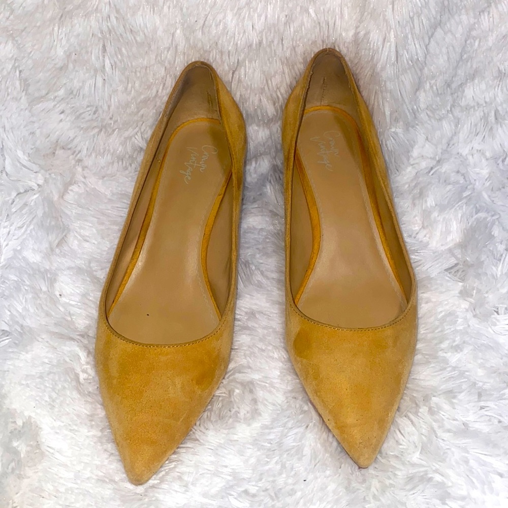 Crown vintage yellow suede chunky heel size 10